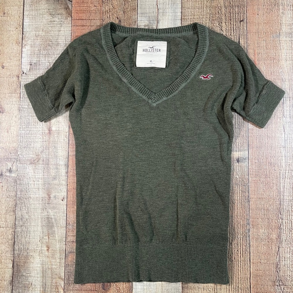 Hollister Olive Green Short Sleeve V Neck Cotton Knit Sweater Y2K Logo Medium